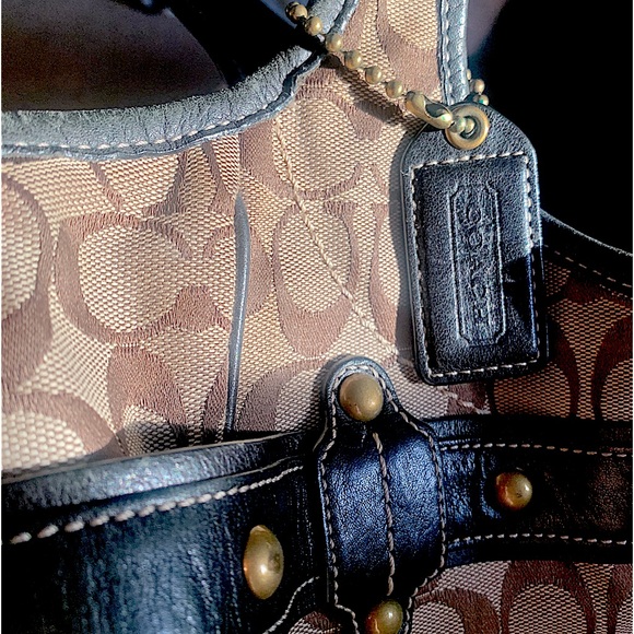 Coach purse - Picture 6 of 10